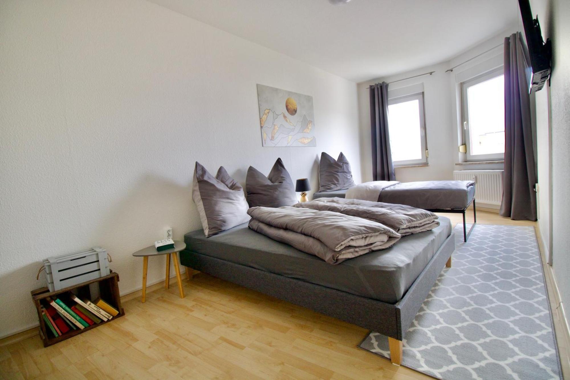 Gemuetliches Innenstadtnest, Zentrale Lage, 88qm, Kostenfreier Parkplatz, Fuer Bis Zu 6 Personen * Cottbus